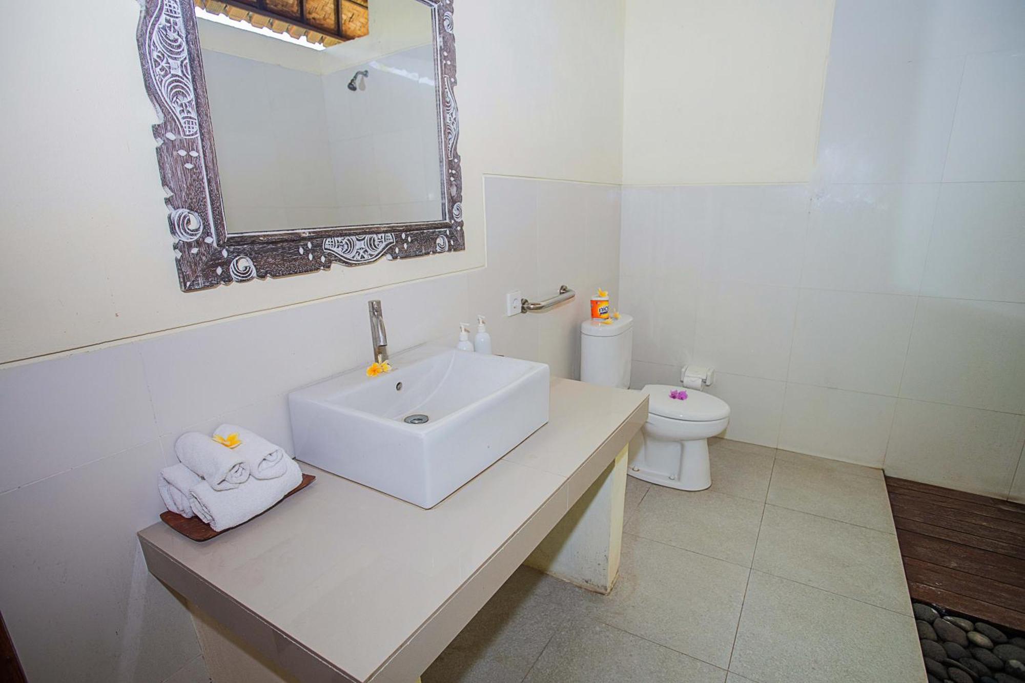 D'Muncuk Huts Lembongan Hotel Ngoại thất bức ảnh