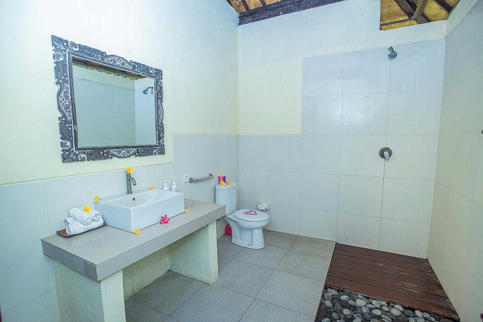 D'Muncuk Huts Lembongan Hotel Ngoại thất bức ảnh
