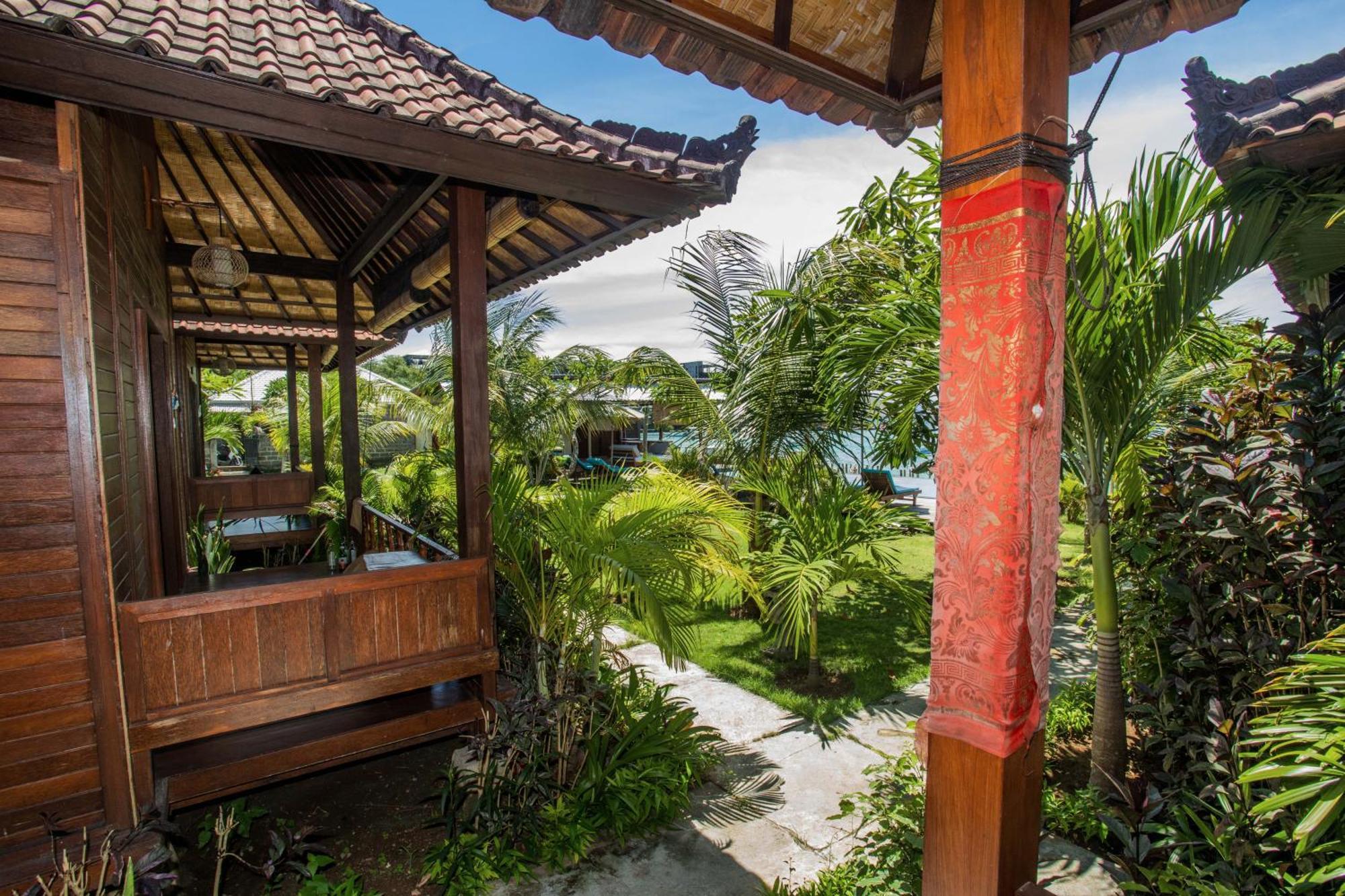 D'Muncuk Huts Lembongan Hotel Ngoại thất bức ảnh